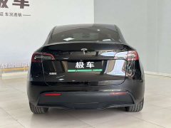 Tesla Model Y Rear-Wheel Drive - ფოტო 5