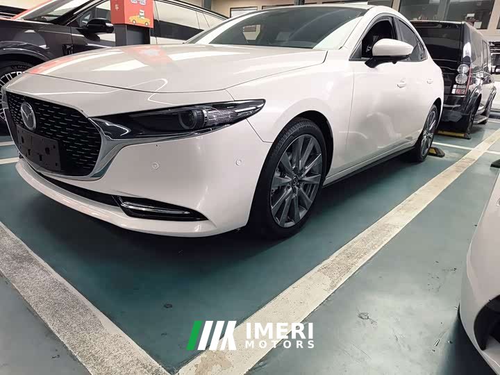 Mazda3 Axela 2.0L Automatic Prime Edition