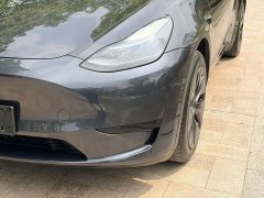 Tesla Model Y Rear-Wheel Drive - ფოტო 13