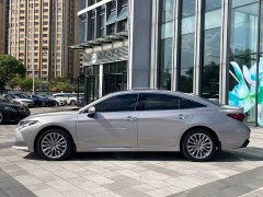 Toyota Avalon 2024 Hybrid 2.0L Luxury - ფოტო 3