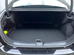 Mercedes-Benz E-Class E 260 L - ფოტო 10