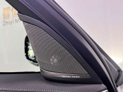 BMW 5 Series 530Li Luxury M Sport Package - ფოტო 10
