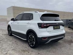 Volkswagen Tacqua Touran 200TSI DSG Smart Connected Edition - ფოტო 7