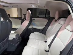 Lynk & Co Geely Lynk & Co 06 EM-P 2025 EM-P 126 Extended Range Halo - ფოტო 4