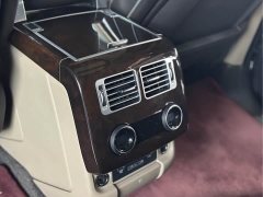 Land Rover Range Rover 3.0 L6 400PS Heritage Extended Wheelbase Classic Edition - ფოტო 15