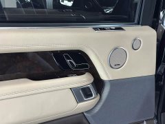 Land Rover Range Rover 3.0 L6 400PS Heritage Extended Wheelbase Classic Edition - ფოტო 7
