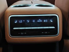 Li Auto L8 2023 Pro - ფოტო 9
