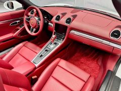 Porsche 718 Boxster 2.0T - ფოტო 8