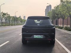 Li Auto L8 Pro - ფოტო 11