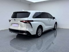 Toyota Sienna 2021 2.5L Hybrid Premium Edition - ფოტო 5