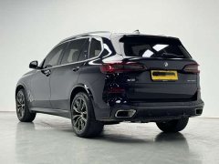 BMW X5 xDrive 30Li M Sport Package - ფოტო 7