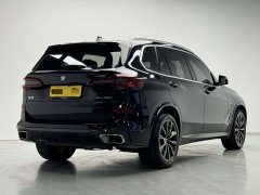 BMW X5 xDrive 30Li M Sport Package - ფოტო 9