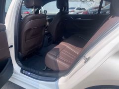 BMW 5 Series Facelift 530Li xDrive M Sport Package - ფოტო 11