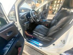 Honda Odyssey 2.0L e:HEV Sharp Comfort Edition - ფოტო 13