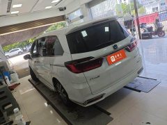 Honda Odyssey 2.0L e:HEV Sharp Comfort Edition - ფოტო 4