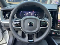 Volvo XC60 B5 AWD Smart Luxury Edition - ფოტო 15