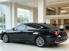 Lexus ES 260 Excellence Edition - ფოტო 8