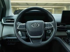 Toyota Sienna 2.5L Hybrid Comfort Edition - ფოტო 17