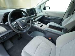 Toyota Sienna 2.5L Hybrid Comfort Edition - ფოტო 9