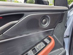 Lincoln Z i Cool Distinguished Edition - ფოტო 11