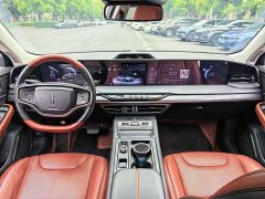 Lincoln Z i Cool Distinguished Edition - ფოტო 4