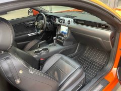 Ford Mustang 2.3T EcoBoost - ფოტო 10