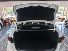 Toyota Corolla 1.8L CVT Luxury - ფოტო 17