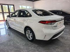 Toyota Corolla 1.8L CVT Luxury - ფოტო 4