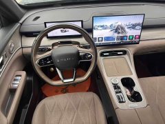 Chery Tiggo 8 PLUS 2025 290TGDI DCT Luxury Edition - ფოტო 4