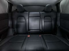 Tesla Model Y 2022 Facelift Rear-Wheel Drive - ფოტო 13