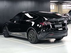 Tesla Model Y 2022 Facelift Rear-Wheel Drive - ფოტო 19