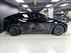 Tesla Model Y 2022 Facelift Rear-Wheel Drive - ფოტო 4