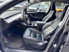Tesla Model Y Rear-Wheel Drive - ფოტო 13