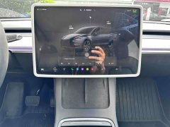 Tesla Model Y Rear-Wheel Drive - ფოტო 9