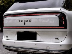 Zeekr Geely Zeekr 9X 2025 Hyper Edition 70kWh Six-Seater - ფოტო 16
