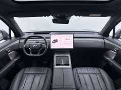 Nio Lerado L90 Max Six-Seater - ფოტო 16