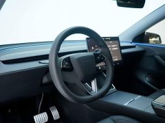 Tesla Model Y 2026 Long Range All-Wheel Drive - ფოტო 15