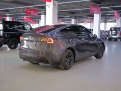 Tesla Model Y Long Range All-Wheel Drive - ფოტო 6