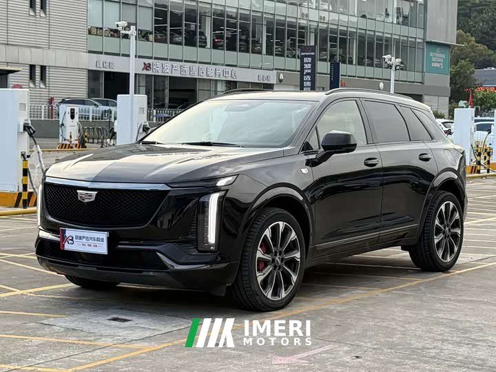 Cadillac XT5 2025 2.0T Platinum - ავტომობილი ჩინეთიდან
