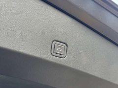 Cadillac XT5 2025 2.0T Platinum - ფოტო 16