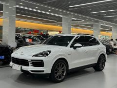 Porsche Cayenne New Energy 2021 Cayenne E-Hybrid 2.0T - ფოტო 1