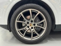 Porsche Cayenne New Energy 2021 Cayenne E-Hybrid 2.0T - ფოტო 19