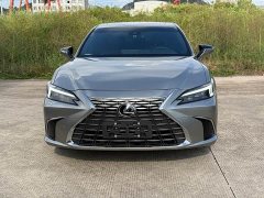 Lexus ES 200 Premium Edition - ფოტო 2