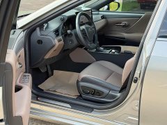 Lexus ES 200 Premium Edition - ფოტო 6