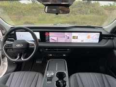 Ford Mondeo 2.0T EcoBoost Luxury - ფოტო 13