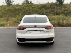 Ford Mondeo 2.0T EcoBoost Luxury - ფოტო 6