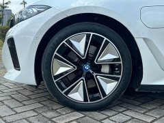 BMW i3 eDrive 40 L Night Sport Package - ფოტო 20