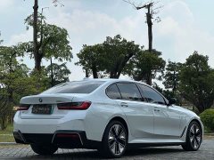 BMW i3 eDrive 40 L Night Sport Package - ფოტო 6
