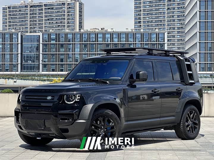 Land Rover Defender 110 3.0T P400 Dark Edition