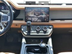 Land Rover Defender 110 3.0T P400 Dark Edition - ფოტო 13